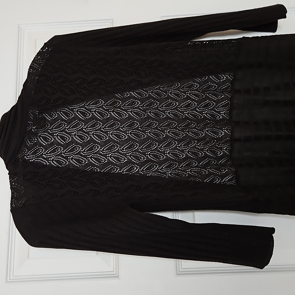 Sweater with lace detail on back